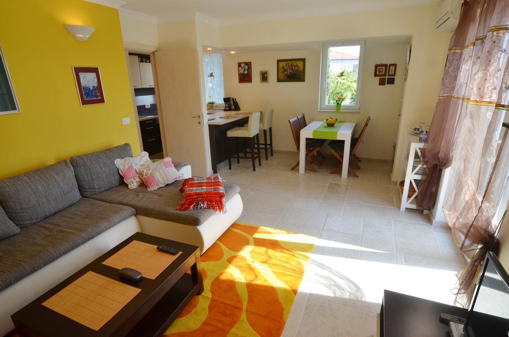 Apartment Kare Ровинь Экстерьер фото