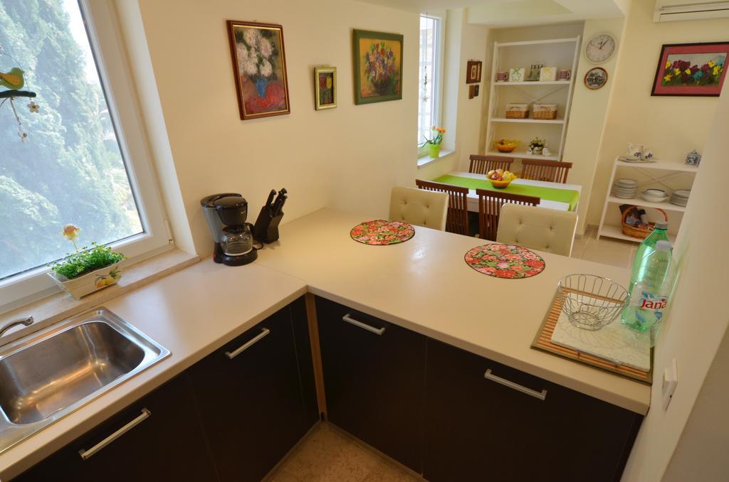 Apartment Kare Ровинь Экстерьер фото